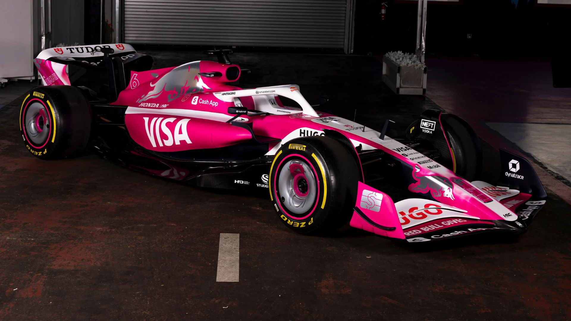 【Christian Dela Rosa】Red Bull Racing 🇺🇸 Racing Bulls unveiled their special pink livery for the